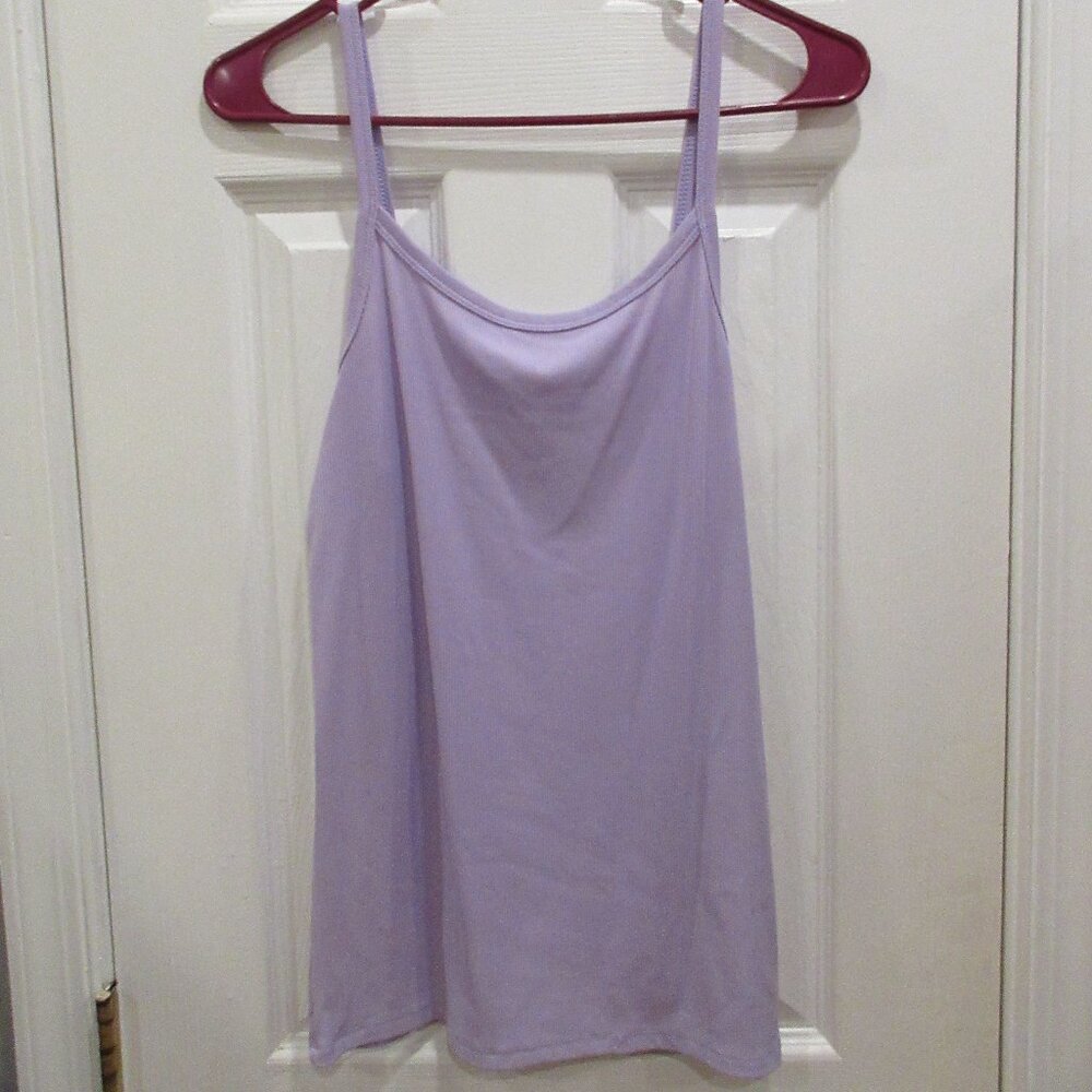pair of women's tank tops size 11-13